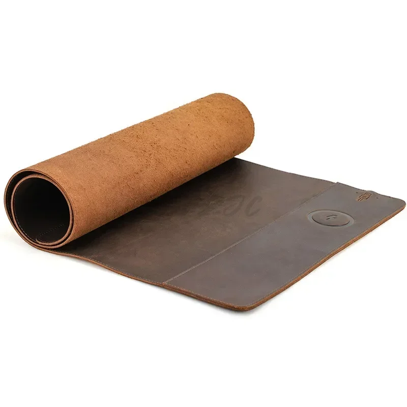 لوحة ماوس كلاسيكية من جلد البق - مراجعة Desk Pad Leather Large وسعره