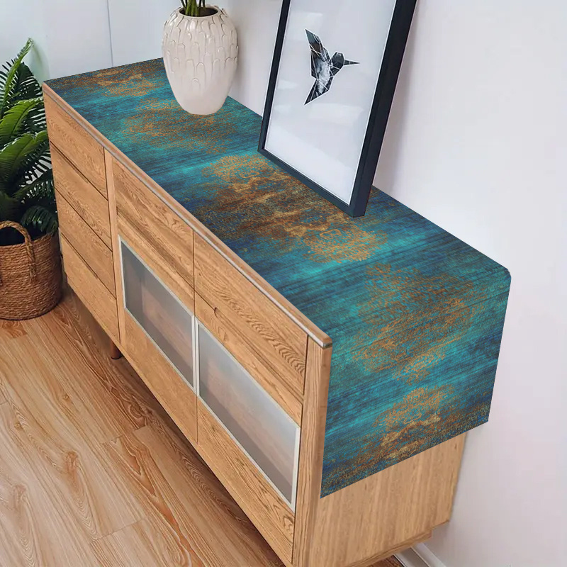 مفرش طاولة منسوج باللون الأزرق - مراجعة Desk Setup Dark وسعره